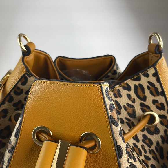Leopard Mustard Shoulder Bag - Picture 4 of 6
